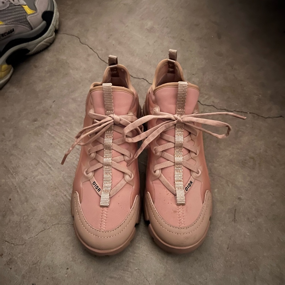 Dior D-connect sneaker